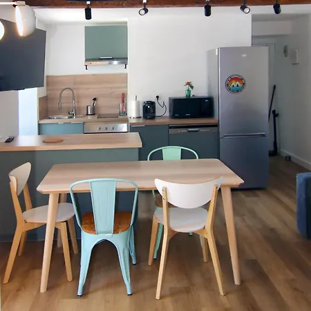 Caoubere Апартаменты